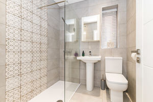 Bath- click for photo gallery